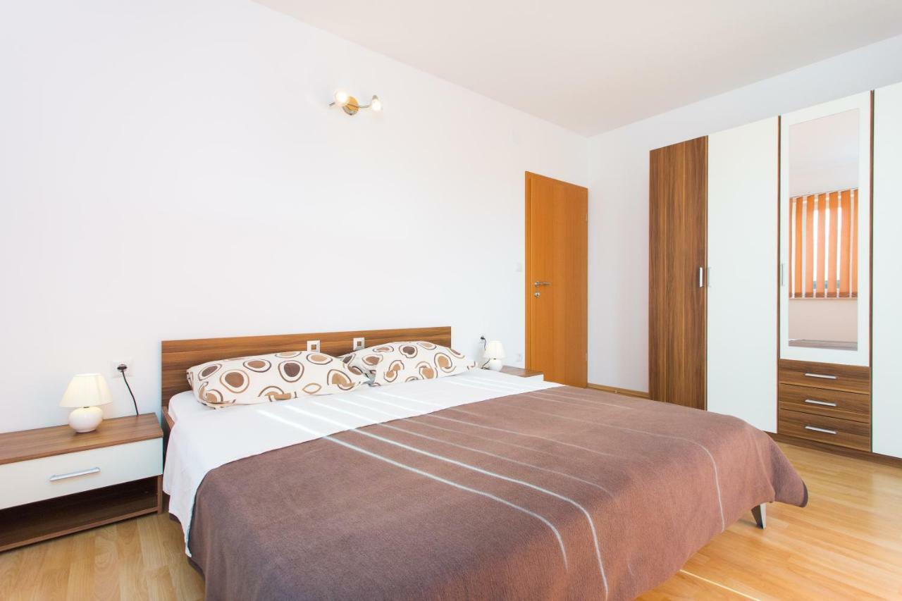 Adria Punat Apartments エクステリア 写真